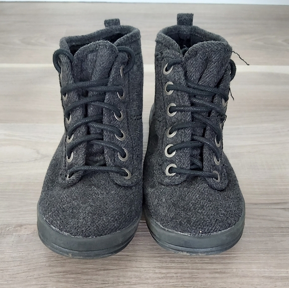 Womens DLG ankle boot - Picture 2 of 4